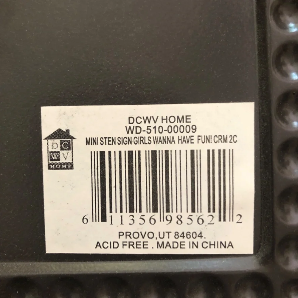 Wall art ‘Girls just wanna have fun!’ - Picture 6 of 7